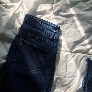 dark blue jeans🧿